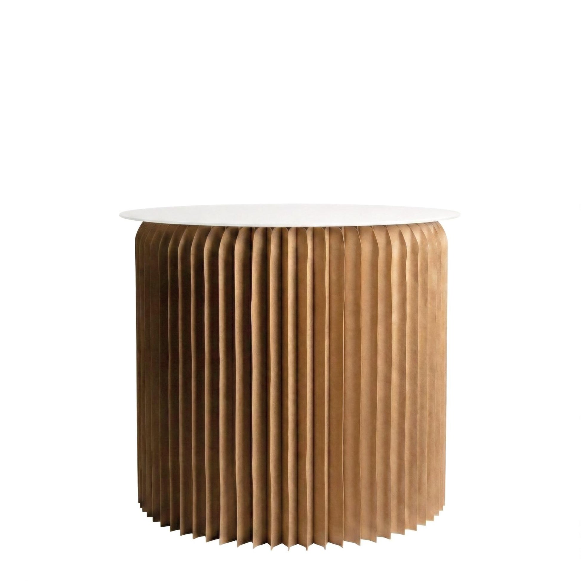 Table ronde pliable, Anne