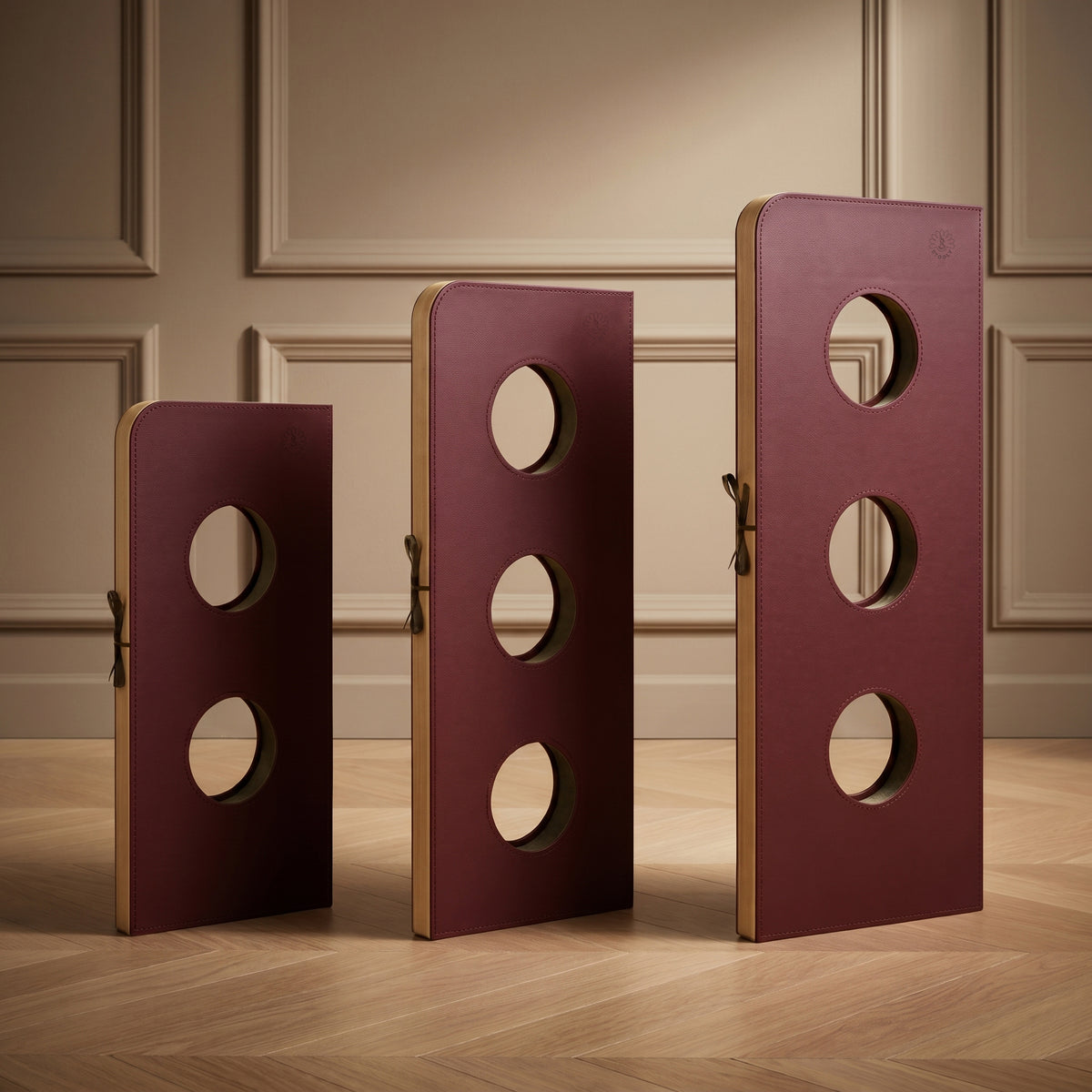 Table ronde pliable, Anne