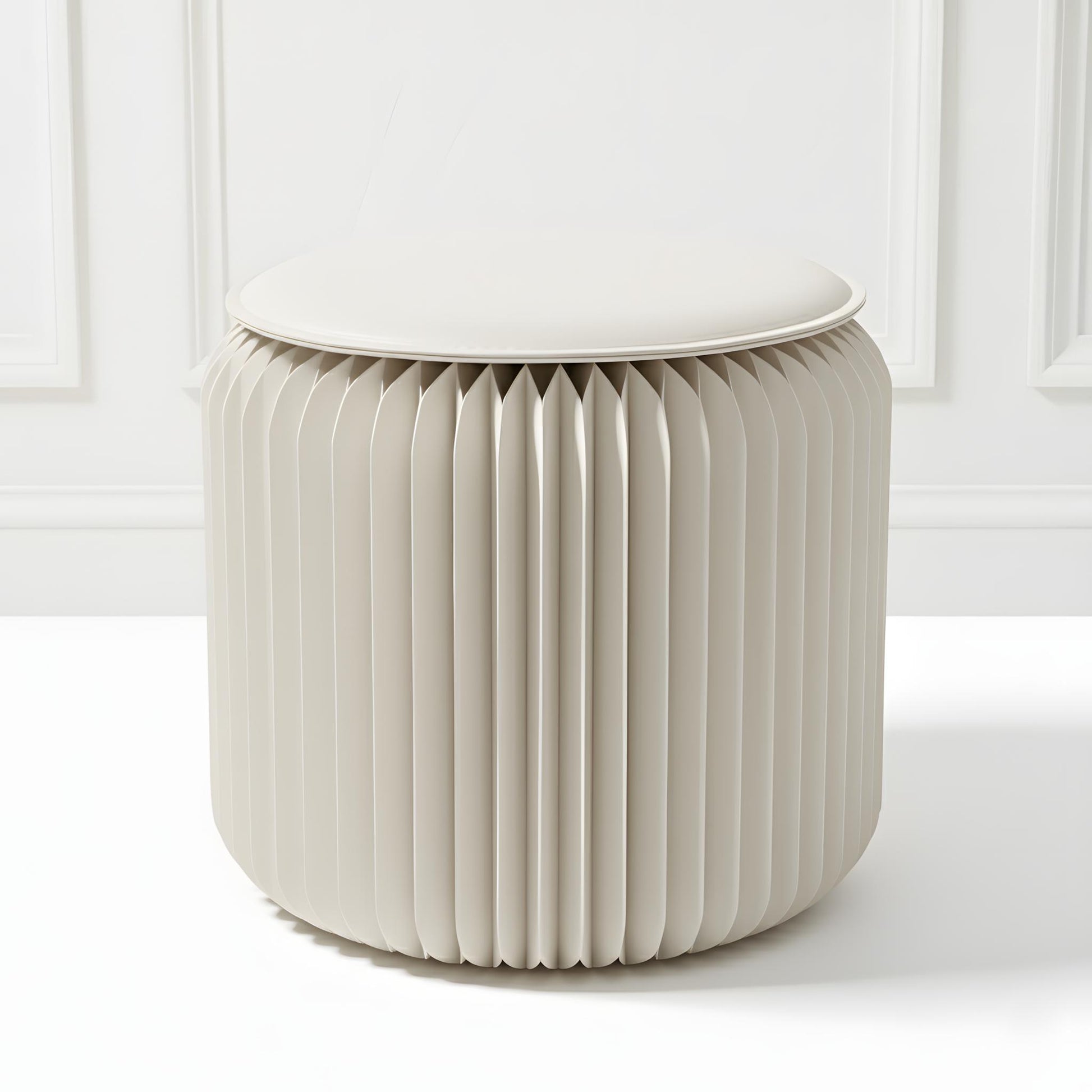 Tabouret pliable, Léon